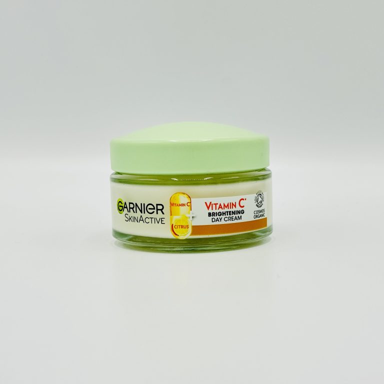 کرم روز ویتامین سی گارنیر Garnier مدل Brightening Day Cream حجم 50 میل \ روشن کننده و ضد لک