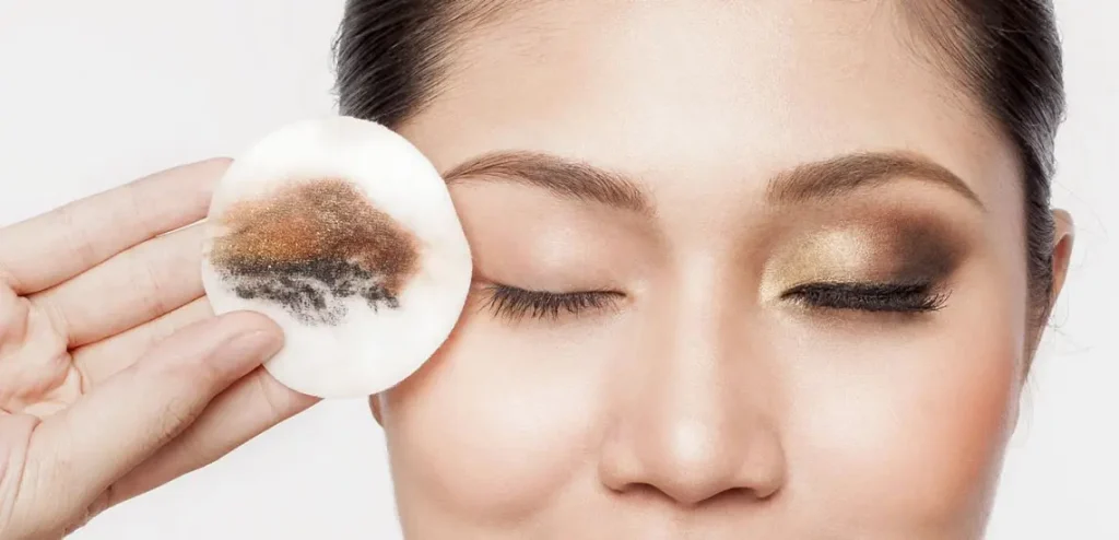 بهترین روش ها برای پاکسازی آرایش از روی پوست