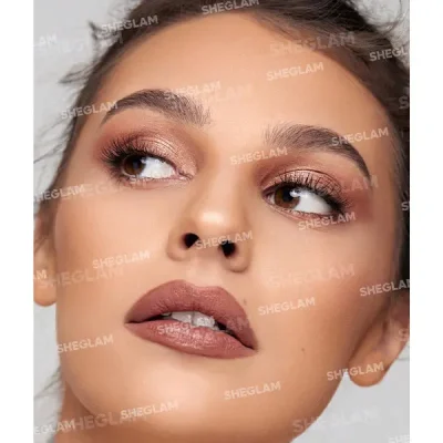 Sheglam Essential Square Eyeshadow Veil
